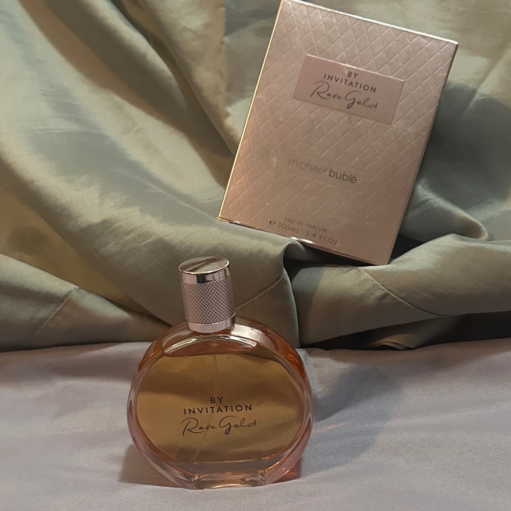 By Invitation Rose Gold Perfume - Picture 2 of 4